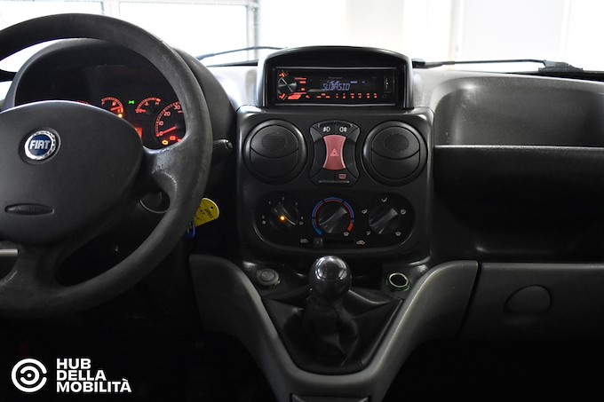 FIAT Doblò 1.9 MJ Combi 5 p.ti N1
